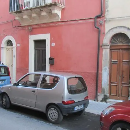 Mario Leggio * Ragusa
